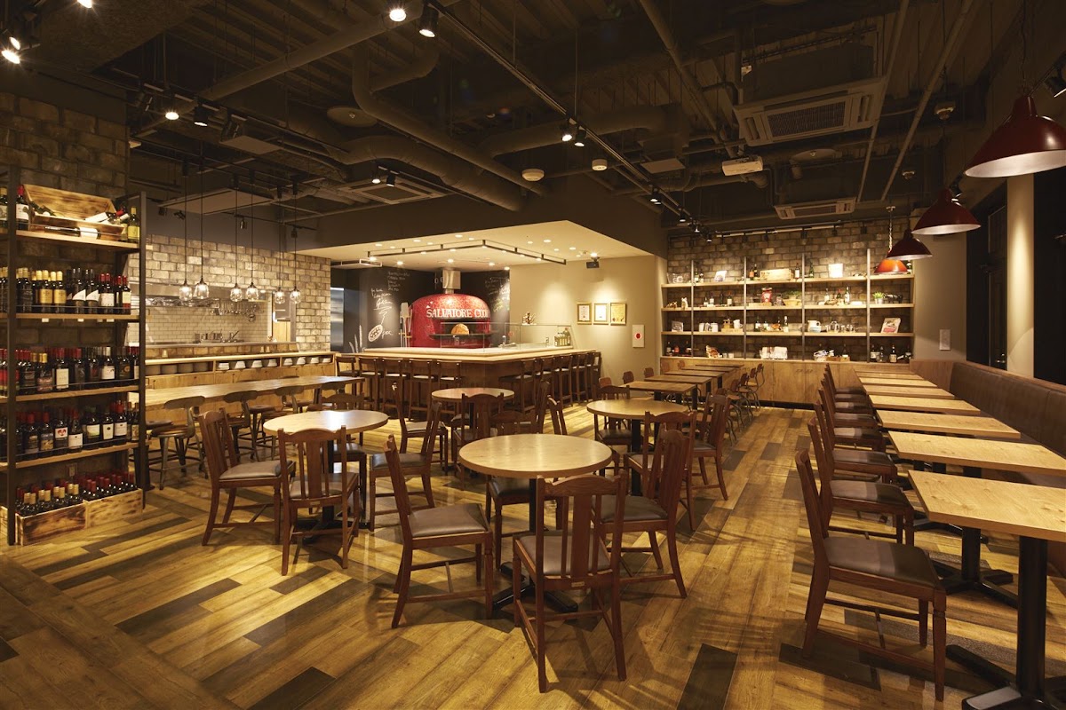 Salvatore Cuomo ＆ Bar 松山